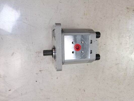 calidad  Customizable Komatsu Gear Pump 9218014 Oil Pump Cast Iron Aluminum alloy materialsl Pump 200bar Hydraulic Parts for Construction Machinery fábrica