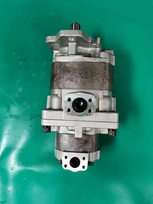 705-52-30390 bomba de engranaje de KOMATSU SAR100+28 WA400 WA420