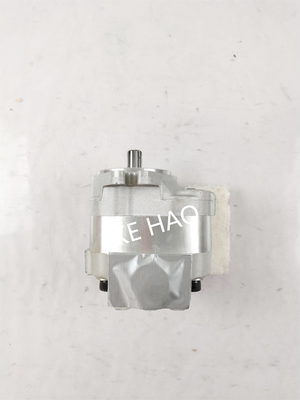 705-22-25170 Komatsu Gear Pump GD605A GD655A WA100 WA100SS WA100SSS WA120 WA120L WR11 WR11SS El motor está equipado con una bomba de engranaje para el motor.