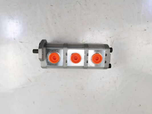 Bomba de engranajes hidráulica 12+12+12 10T L Materiales de aleación de hierro y aluminio Suministro de fábrica de maquinaria de construcción Piezas de repuesto hidráulicas