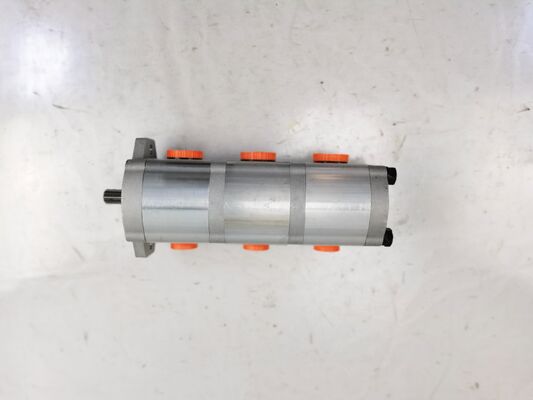 Bomba de engranajes hidráulica 12+12+12 10T L Materiales de aleación de hierro y aluminio Suministro de fábrica de maquinaria de construcción Piezas de repuesto hidráulicas