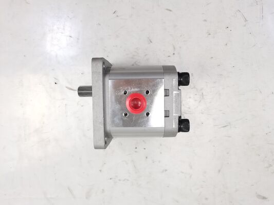 Bomba de engranajes hidráulica de alta calidad 16.3-C4-15T-L-36.5 Bomba de materiales de aleación de hierro y aluminio Rango para suministro de fábrica de maquinaria de construcción Piezas de repuesto hidráulicas