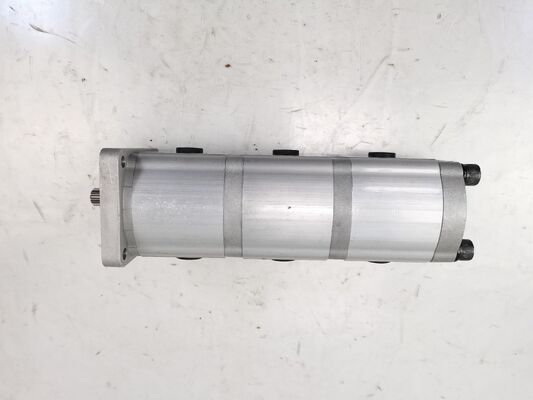 3 Etapas de la bomba de engranaje hidráulico 16+16+16-10T-R Materiales de alta calidad de hierro y aleación de aluminio gama para maquinaria de construcción Fabrica de suministro de piezas de repuesto hidráulicas