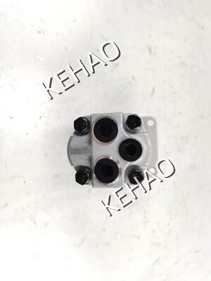 Bomba de engranajes hidráulica personalizada 9629671000 (CMVD-F310-CLZS) Bomba de engranajes de aceite de materiales de aleación de hierro y aluminio Bomba de transferencia para maquinaria agrícola