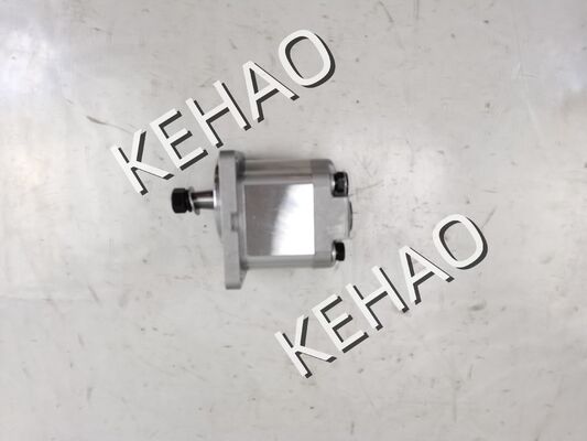 Bomba de engranajes hidráulica personalizada 9629671000 (CMVD-F310-CLZS) Bomba de engranajes de aceite de materiales de aleación de hierro y aluminio Bomba de transferencia para maquinaria agrícola