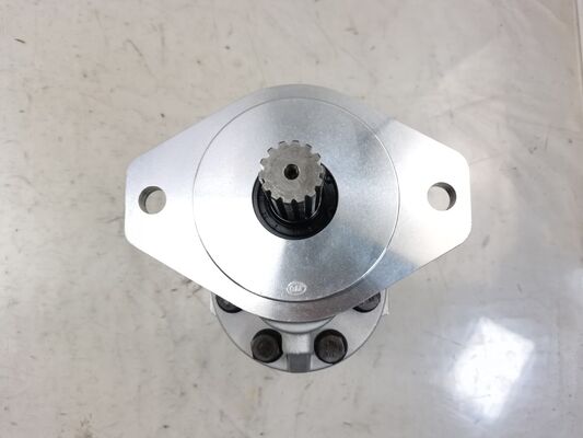 Bomba de aceite de engranaje de montacargas 130-5643 Bomba hidráulica de reemplazo para maquinaria pesada Dispositivo de dirección de aleación de aluminio con garantía de un año