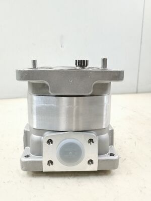 Komatsu bomba de engranaje hidráulico 705-21-39070 Grado industrial bomba de aceite de engranaje material de aleación hidráulica piezas de repuesto Un año de garantía de alta calidad