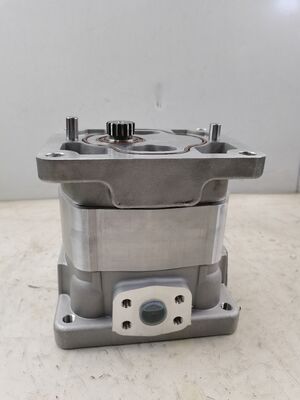 Komatsu bomba de engranaje hidráulico 705-21-39070 Grado industrial bomba de aceite de engranaje material de aleación hidráulica piezas de repuesto Un año de garantía de alta calidad