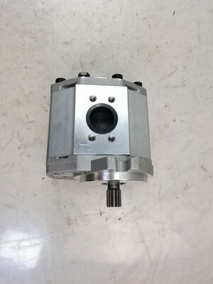 KEHAO Bombas de engranajes hidráulicos CBQ-F550-A1FΦ/CBF-550-R-13T Materiales de aleación de hierro y aluminio con 150-250 bar Presión para maquinaria industrial Suministro de fábrica