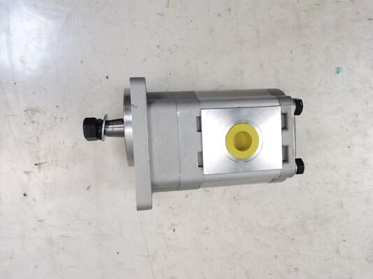 Motor de engranaje hidráulico de alta calidad CMW-F225-CLZS Materiales de aleación de hierro y aluminio