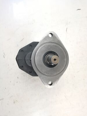 Bomba de engranaje hidráulico Kawasaki FC18L de grado industrial de grado de engranaje de aceite de la bomba de reemplazo de cargador de ruedas para el equipo de grado