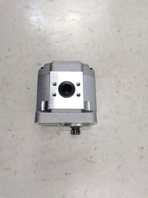 Bomba hidráulica de engranajes NABCO GN2221XAL de hierro fundido y aleación de aluminio, mini bomba para maquinaria de construcción, suministro de fábrica, garantía de un año