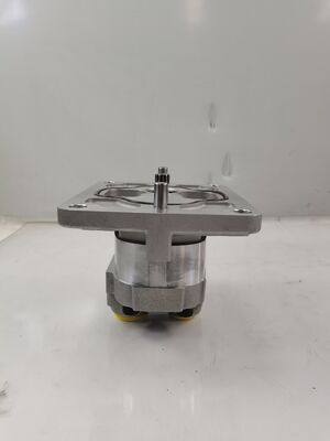 Cargadores de ruedas bomba de engranajes hidráulicos 705-34-28840 Hierro fundido y aleación de aluminio bomba de transferencia de aceite utilizada en Komatsu Maquinaria reparar piezas OEM ODM Un año de garantía