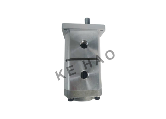 704-56-11101 bomba de engranaje hidráulica de alta presión media para el graduador GD605A-1 GD600R-1