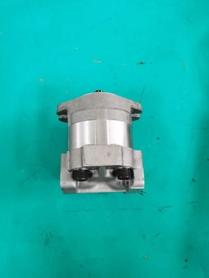 705-12-28010 peso del montaje GD300A GD605A GD655A GS360 de la bomba de SAR25 KOMATSU: 4.58kgs