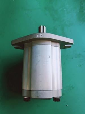Bomba de engranaje hidráulica de la serie CBF-F4 CBF-F432-AFHL con la astilla del color de la aleación de aluminio